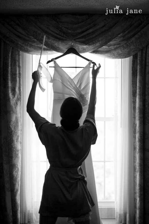Timeless Wedding Photography by Connecticut Wedding Photographer Julia Jane Studios  